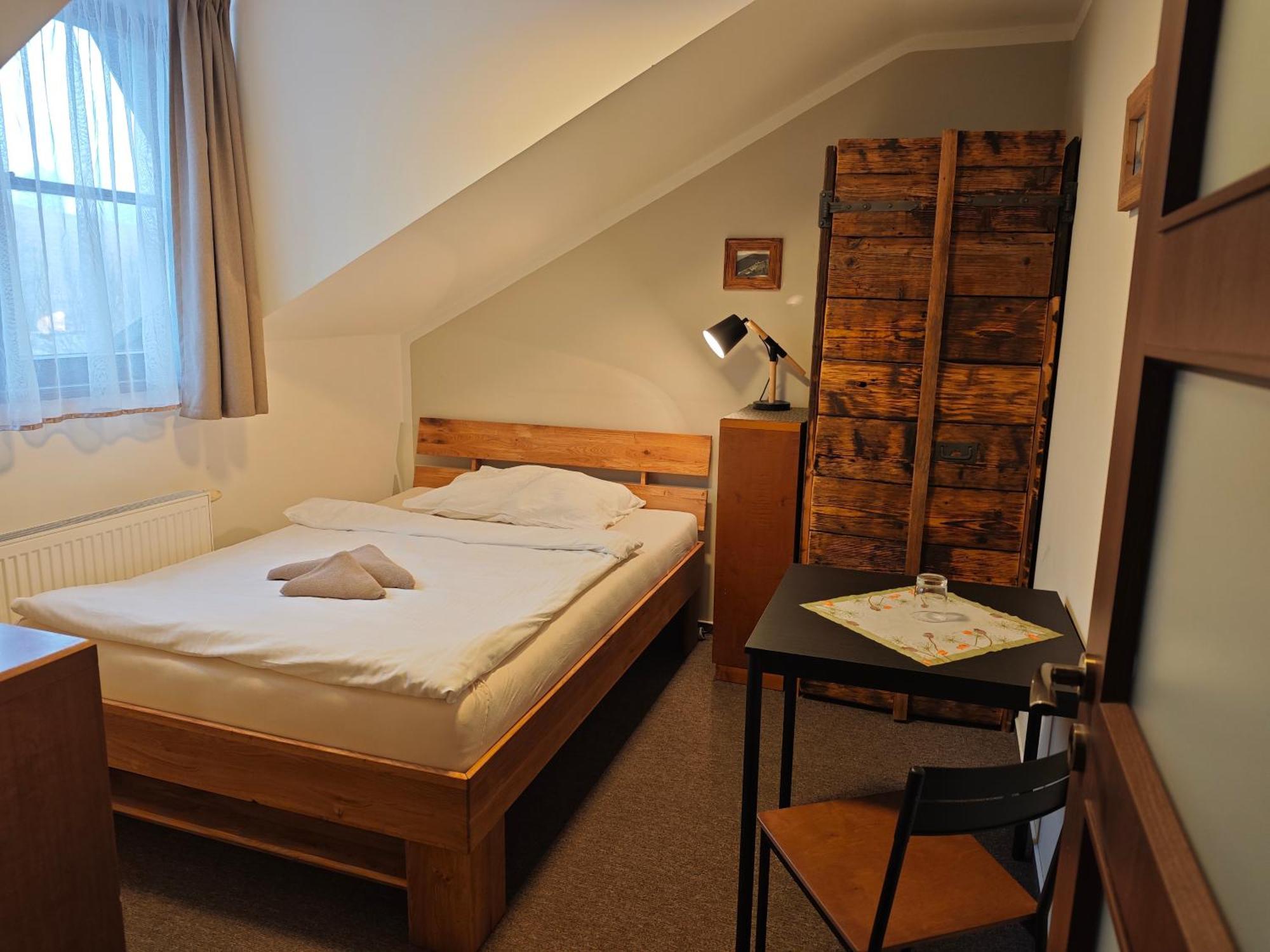 Hotel Stary Mlyn เยเซนิค ภายนอก รูปภาพ